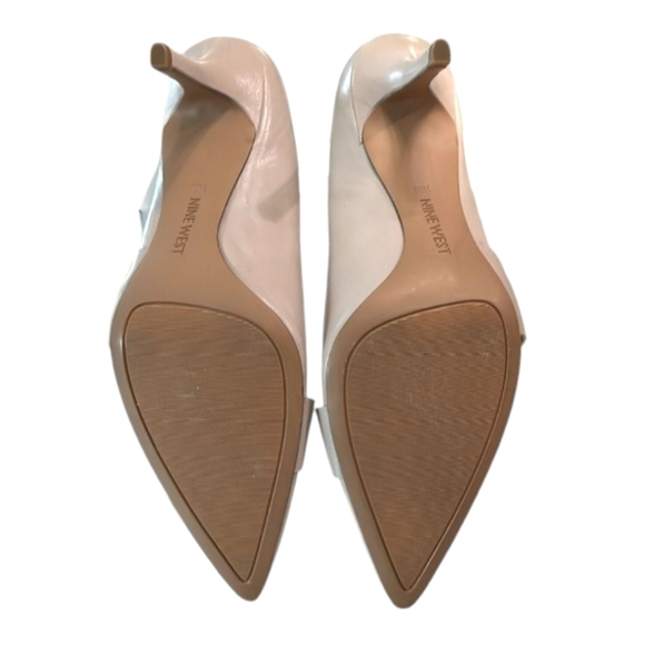 NINE WEST Taupe Heels - Picture 4 of 4